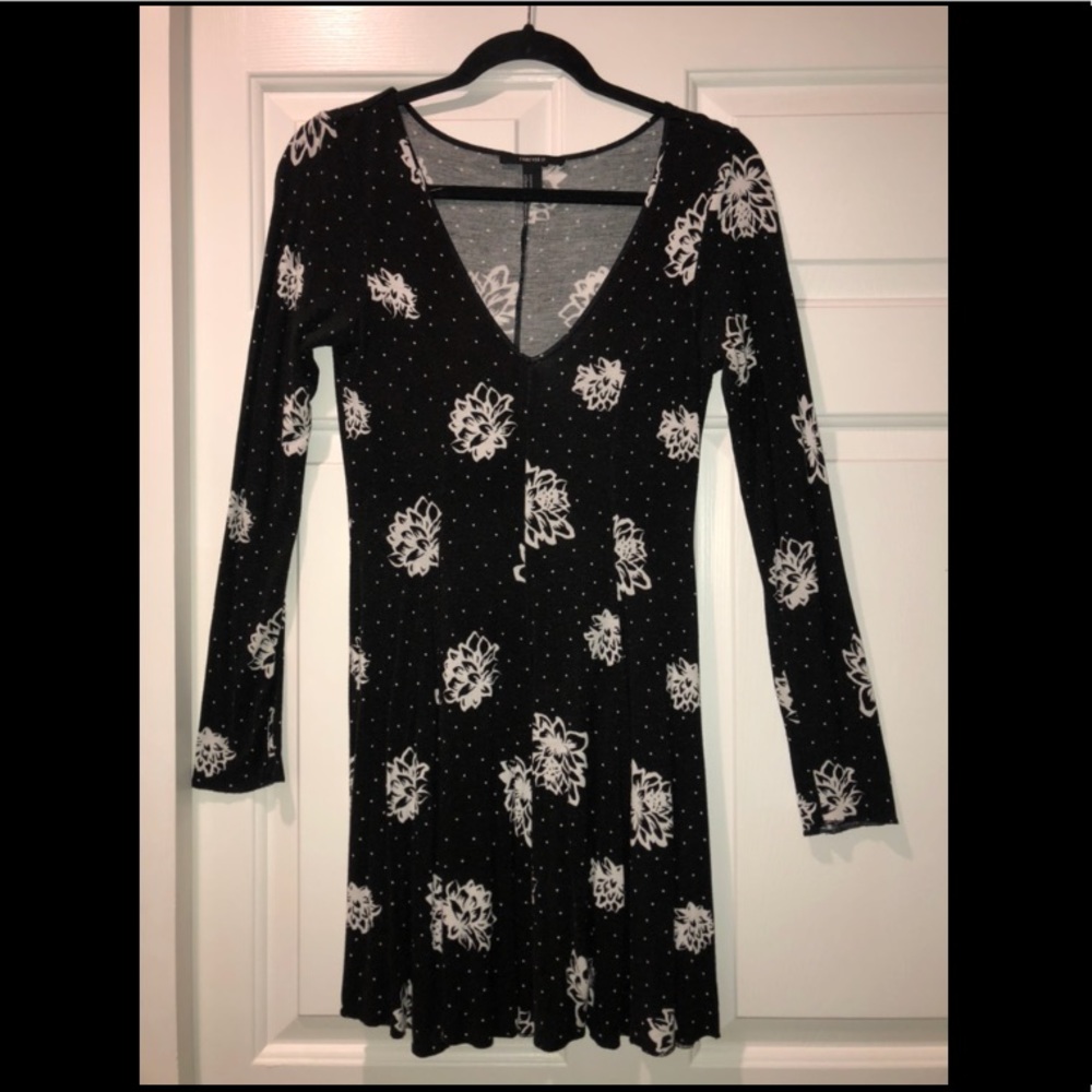 Black Floral Flowy Top